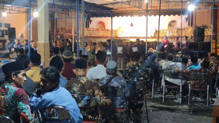 Pagelaran Wayang Kulit Hari Jadi Kalurahan Triwidadi ke-76