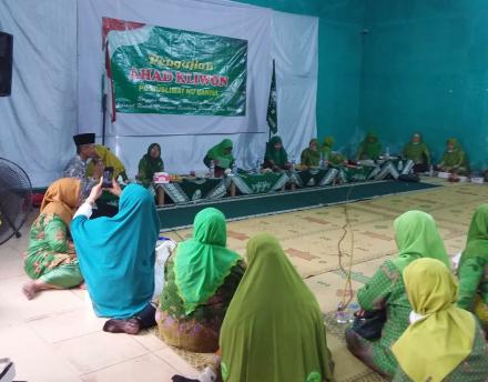 Pengajian Ahad Kliwon Muslimat Bantul Barat