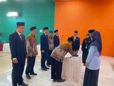 Pengambilan Sumpah dan Pelantikan Pamong Kalurahan Triwidadi