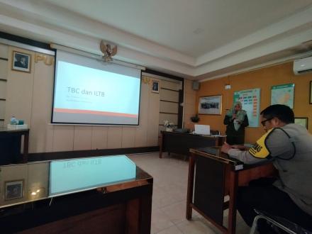 Dukuh Kalurahan Triwidadi Ikuti Sosialisasi dan Pembaruan Pengetahuan TBC, Hepatitis, dan HIV